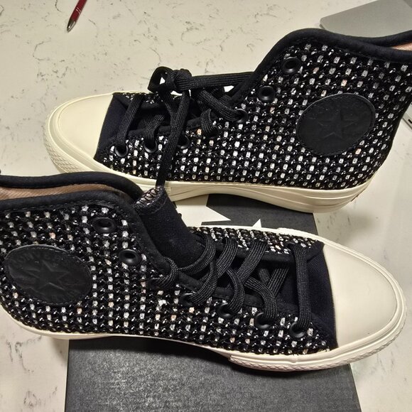 NEW Converse Chuck Taylor All Star Lift Platform Crochet Women's Size 7 NEW - Picture 3 of 13